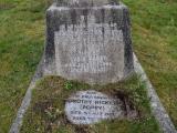 image of grave number 908621